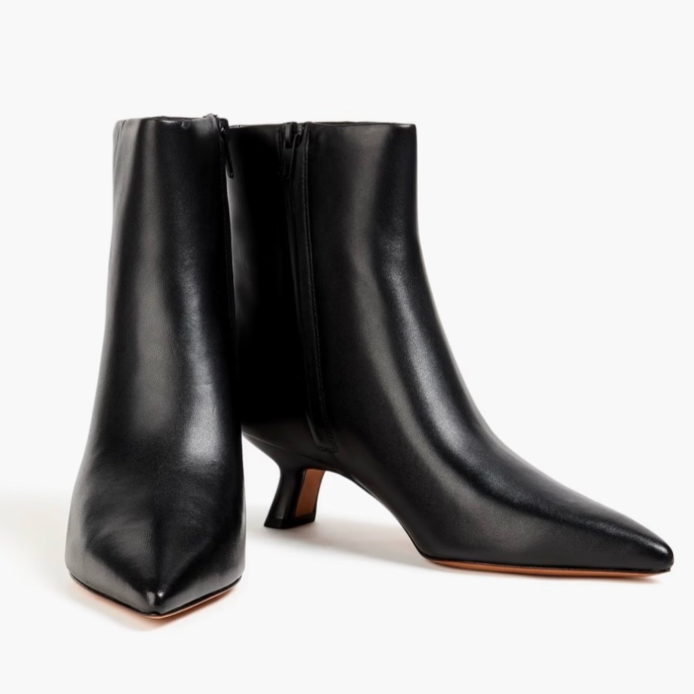 Vince Billy Pointed Toe Leather Ankle Boots 9